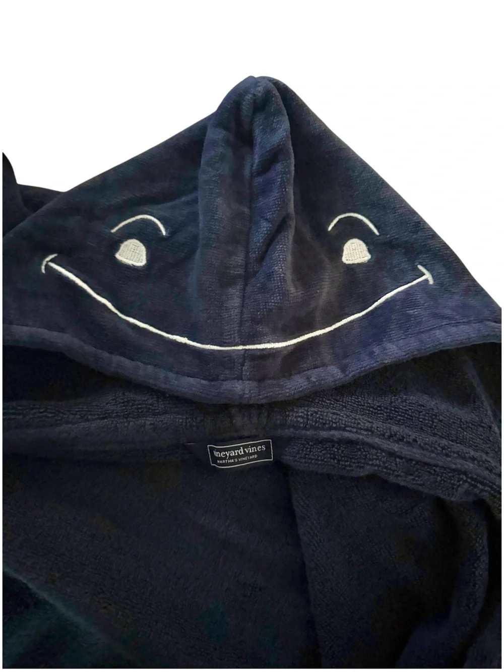 NWOT Vineyard Vines Hooded Whale Towel